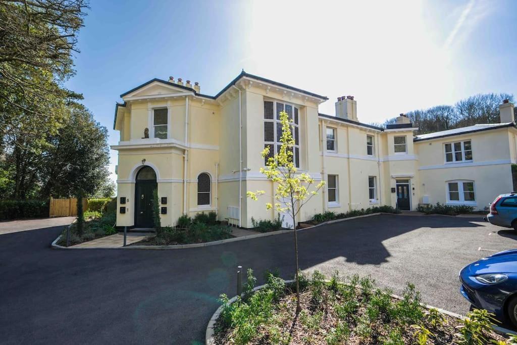Beautiful Beach Side Apartment Torquay Exterior photo